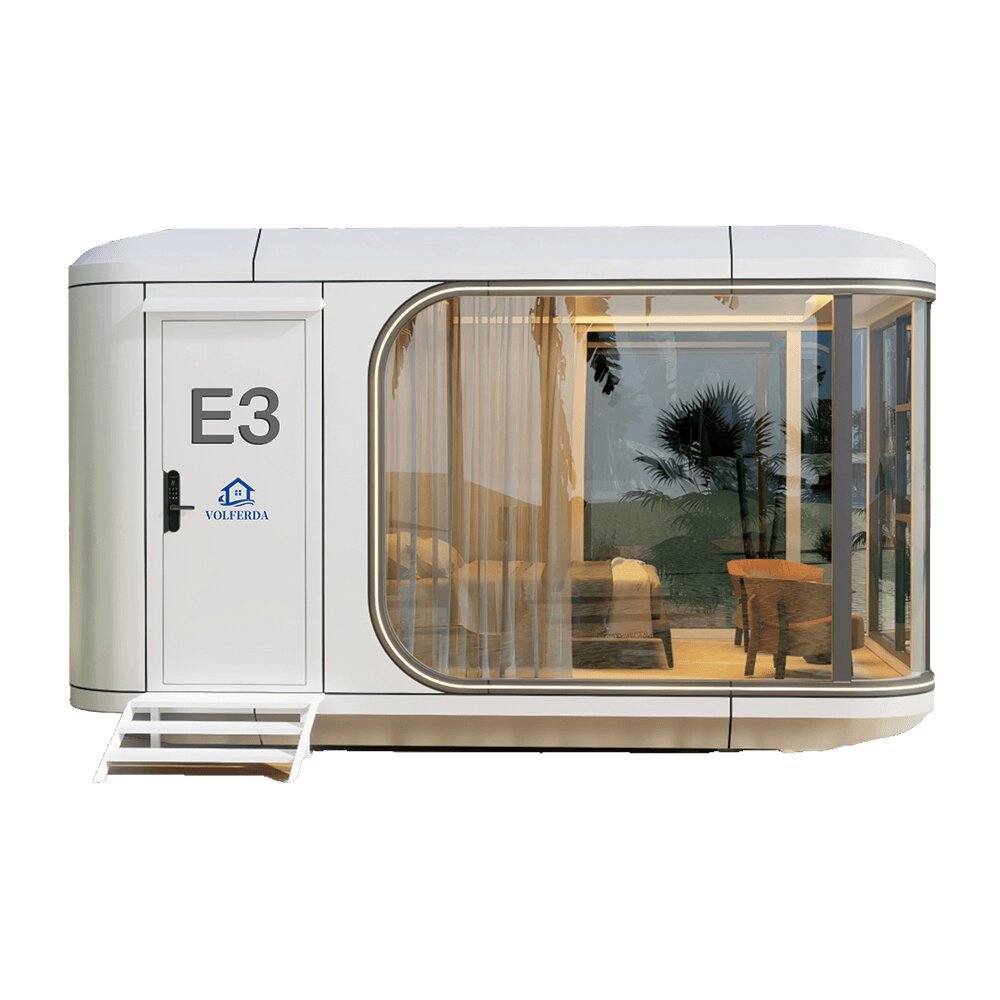 E3